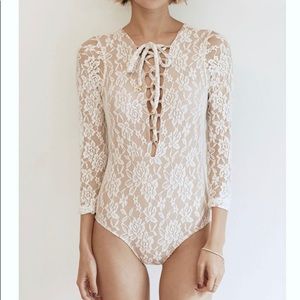 3/4 sleeves lace swimwear brand new